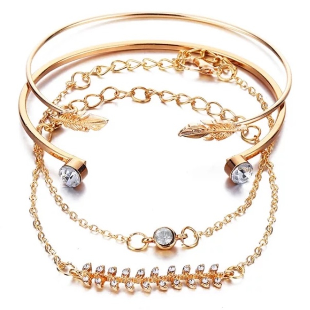 ⚜️[𝟯/$𝟮𝟴]⚜️4 Layered Gold Crystal Bracelets NEW - Picture 4 of 7